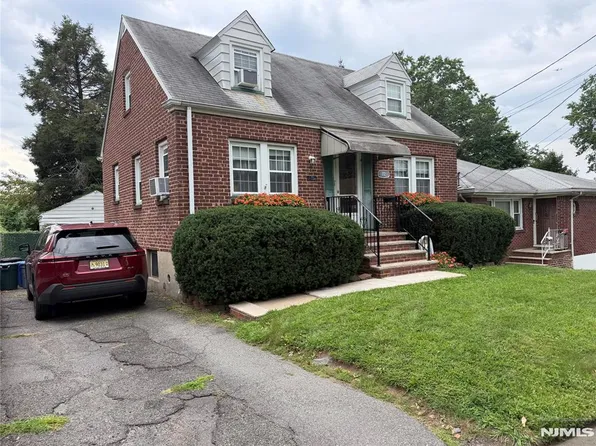 72 Fairview Avenue, Bogota, NJ 07603