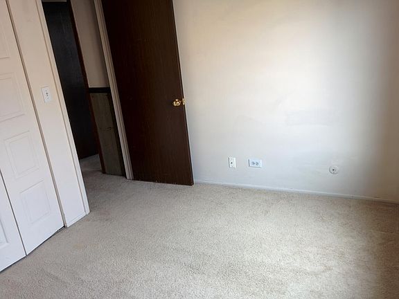 5th image of 1340 Kingsbury Dr