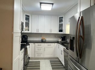 85 Chestnut St APT F, Bethel, CT 06801