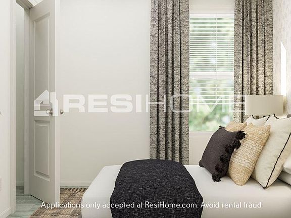 4th image of 4223 Southton Way