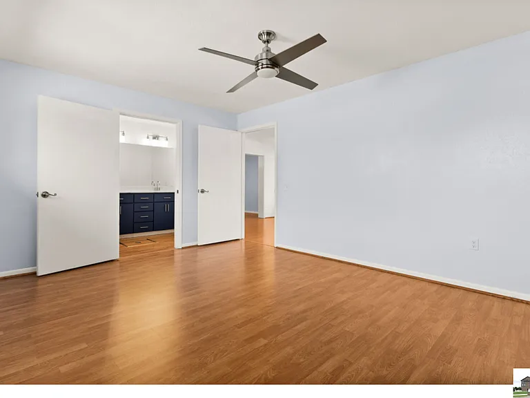 204 Oak St — Photo 48