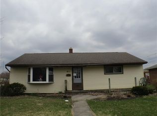 811 S Ohio St, Wapakoneta, OH 45895