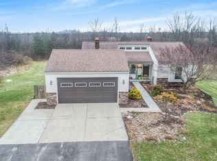 3929 Bauer Rd, Hudsonville, MI 49426