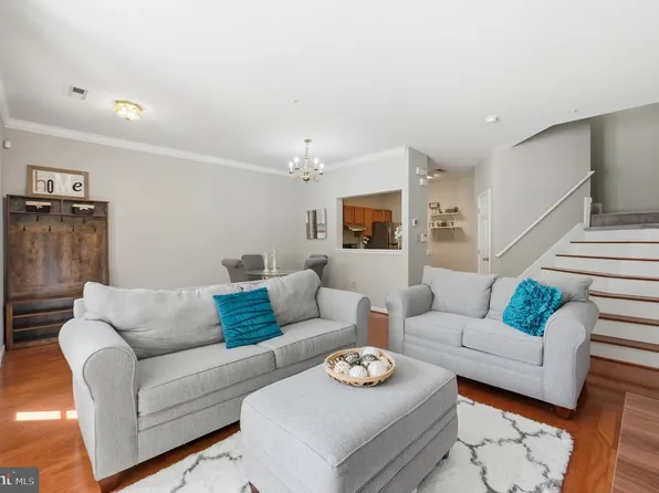 2002 Bell Point Ct, Odenton, MD 21113