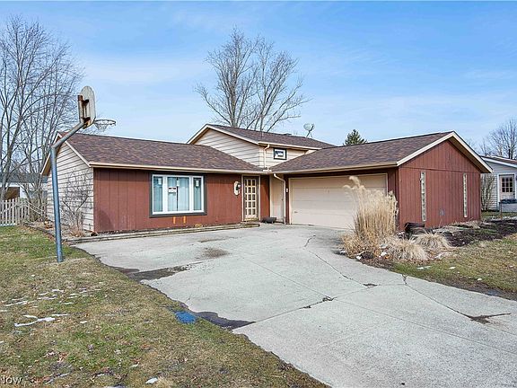 3rd image of 20566 White Bark Dr