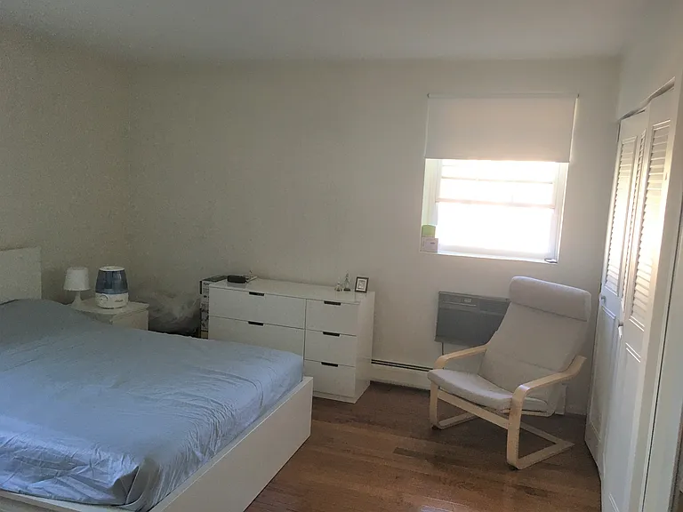 804 Centre St #101 — Photo 3