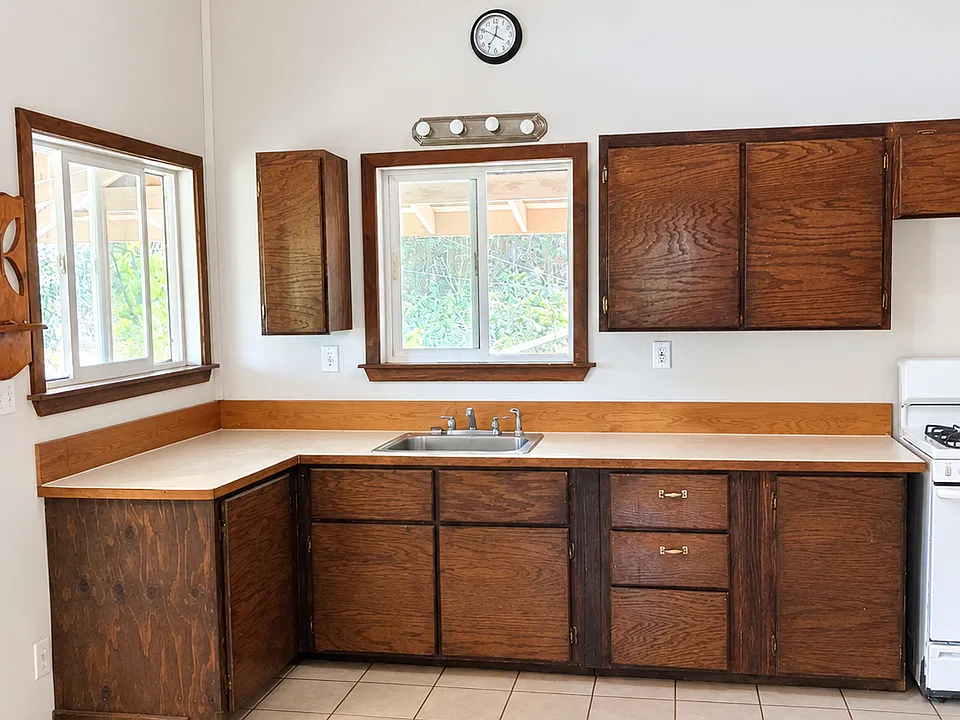 15-1871 22nd Ave #2