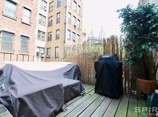 65 W 73rd St #3R, New York, NY 10023