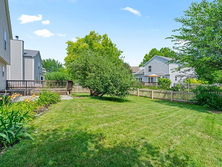 2204 Brindlewood Dr — Photo 15