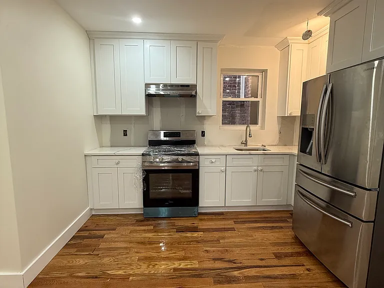 157 Milford Ave #1 — Photo 6