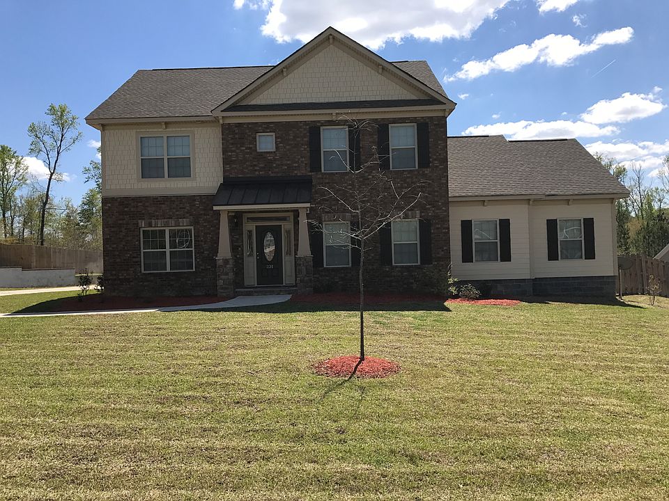 2nd image of 4504 Maple Cir