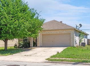 600 Wiley St, Hutto, TX 78634