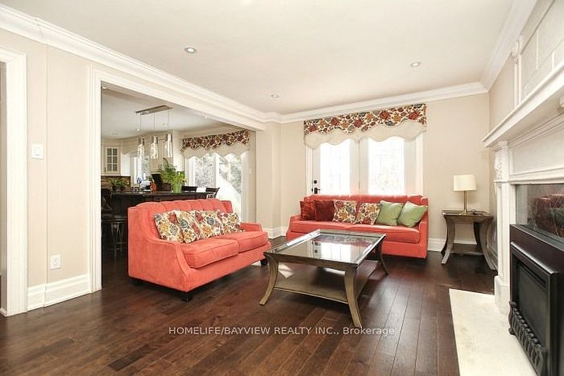 Toronto House for rent - 4 Bedrooms — photo 8