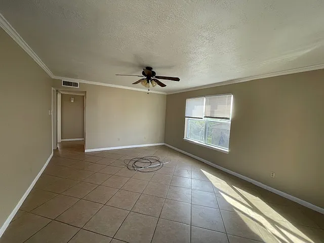 3706 Forestwood Dr #D — Photo 13