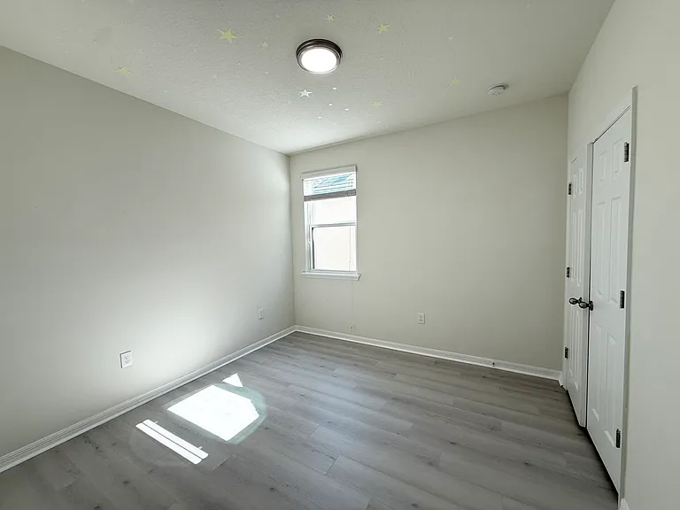 12621 Salomon Cove Dr — Photo 24