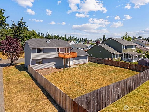3rd image of 1675 SW 8th Avenue