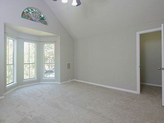 3rd image of 4731 Cashel Glen Dr