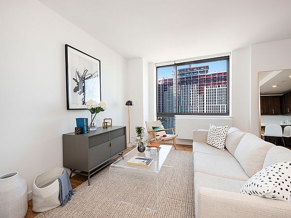 4th image of 14736 94th Ave APT 23K