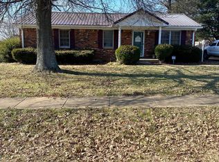 164 Caldwell Ave, Bardstown, KY 40004