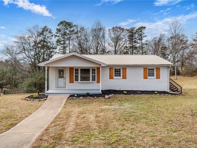 118 Southview Dr, Central, SC, 29630