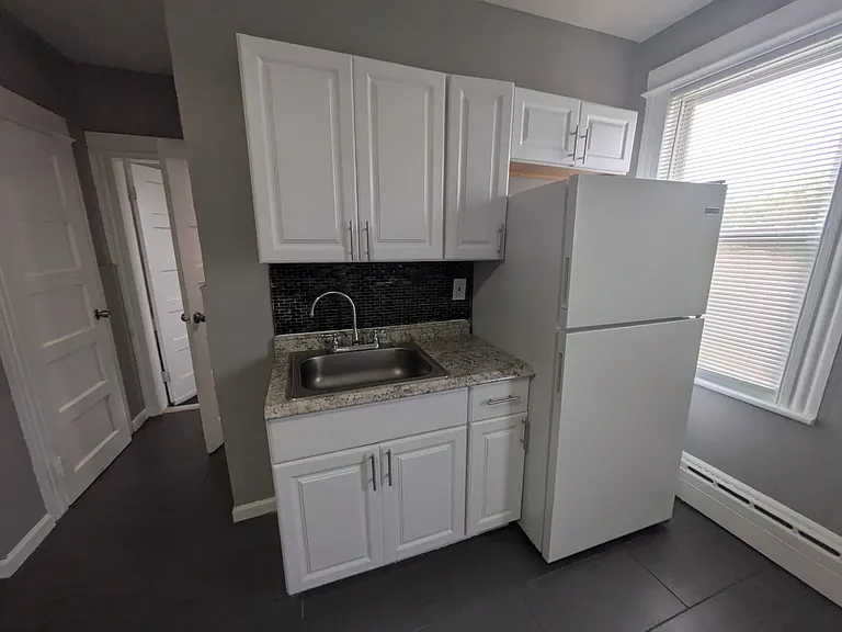 129 Sage Ave #O2R — Photo 7