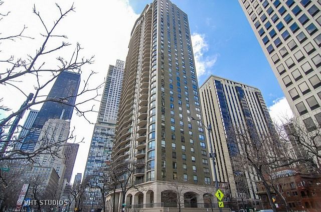 1st image of 1040 N Lake Shore Dr APT 8B