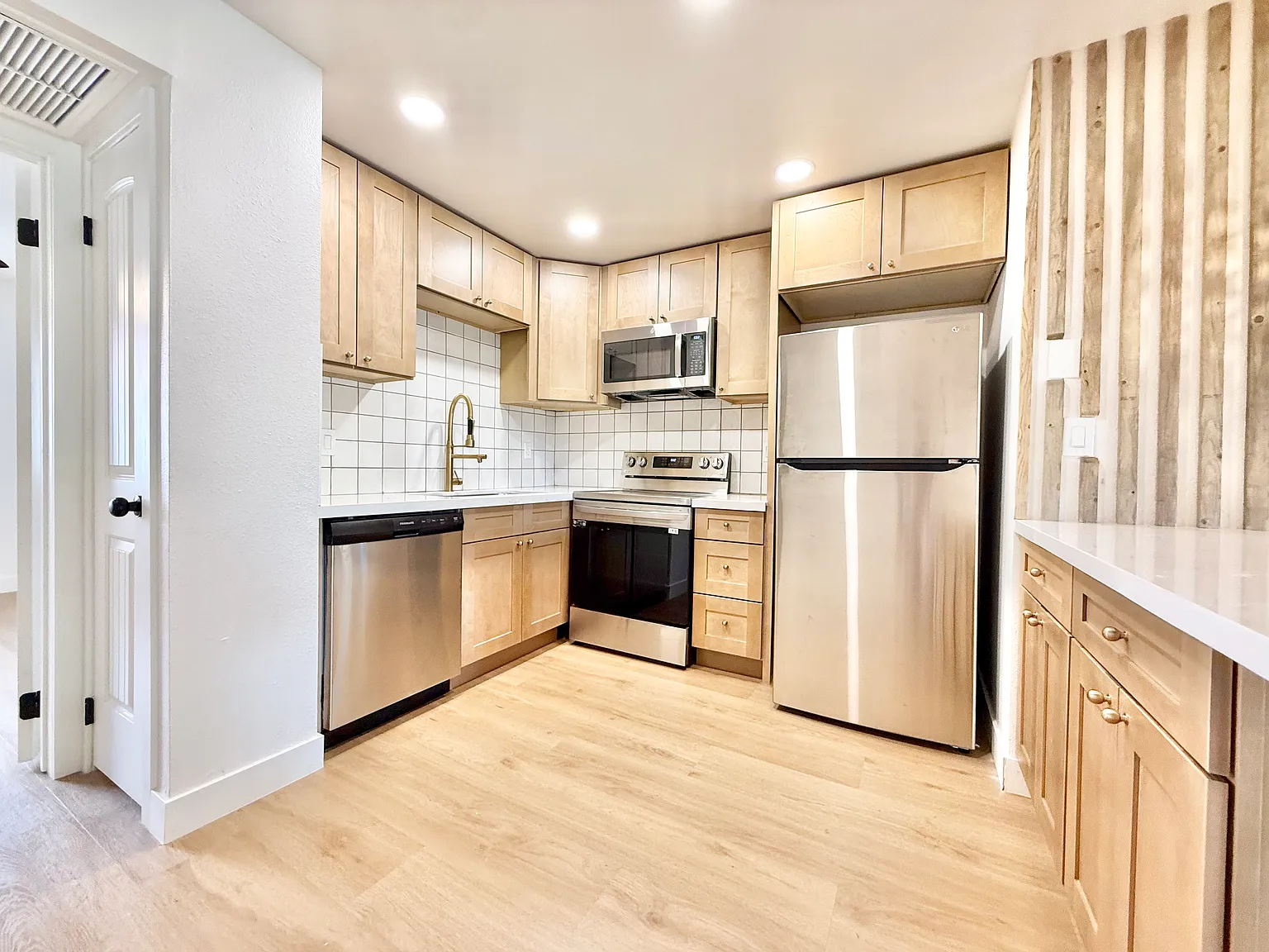 30 E Brown Rd Unit 2113 — Photo 2