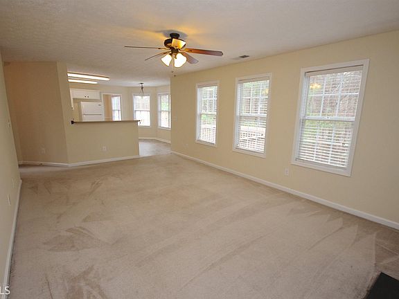 5th image of 141 Carolinas Way