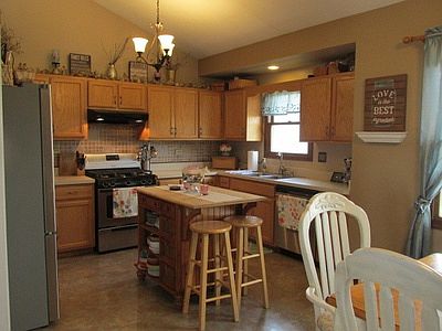 3rd image of 7005 Gallatin Dr