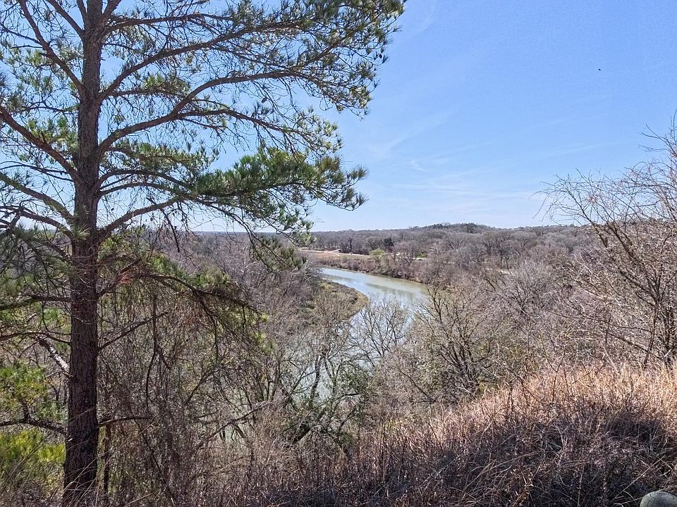 1st image of 242 Iva Ln
