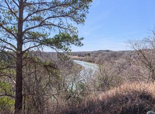 242 Iva Ln, Bastrop, TX 78602