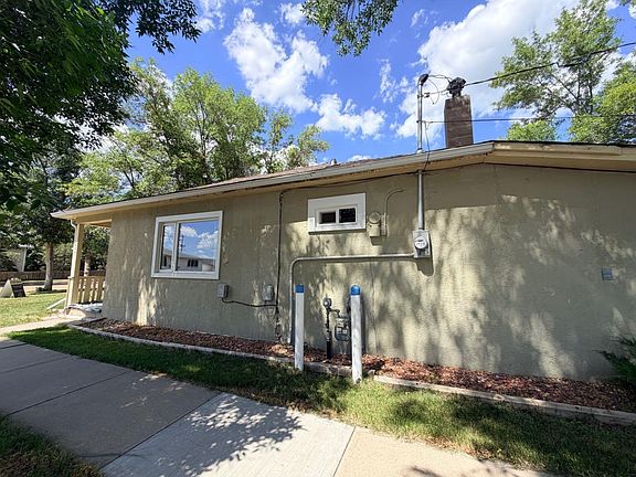 3rd image of 496 4th St E
