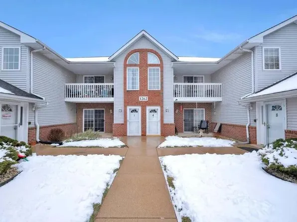 1262 Village Centre DRIVE #1, Kenosha, WI 53144