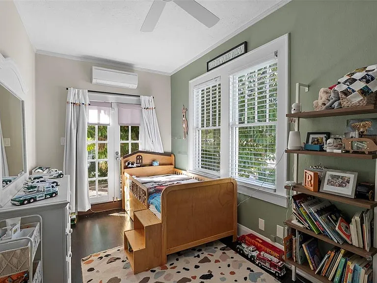 2943 W Bayshore Ct — Photo 35