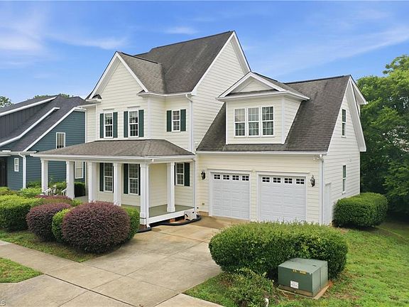 3rd image of 2108 Stanchion St