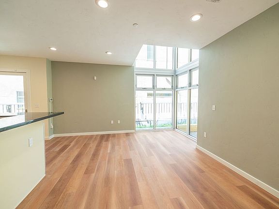 3rd image of 1276 Ocean Ave #3