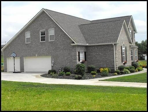 2nd image of 616 Green Ridge Rd