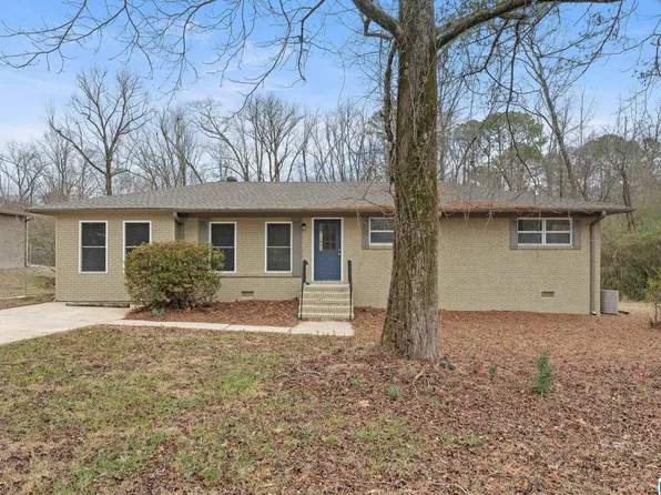 1817 Ross St, Leeds, AL 35094