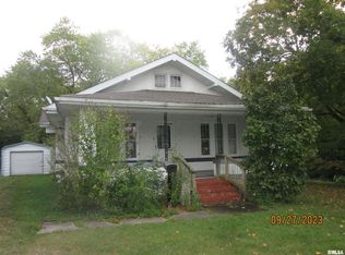 811 S 2nd St, Gillespie, IL 62033