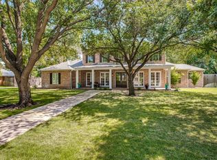 11020 Lawnhaven Rd, Dallas, TX 75230