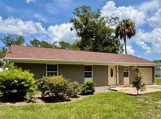 105 N Fairfax Ave, Deland, FL 32724