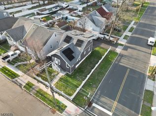 247 E 7th Ave, Roselle, NJ 07203