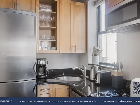 290 West 12th Street image 8 of 26