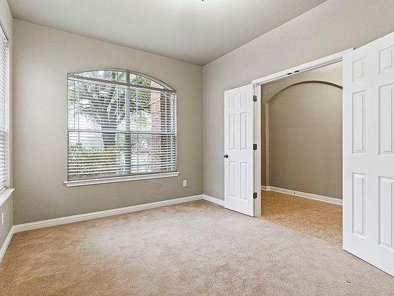 Plenty of natural light for a great work-from-home set up.