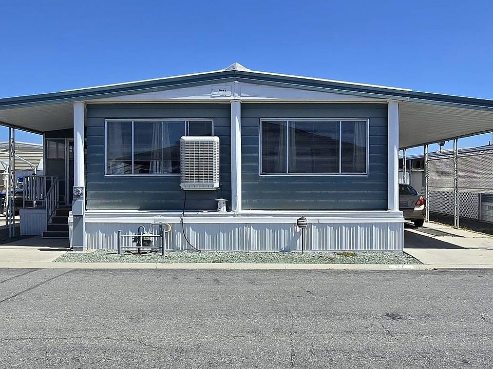 1st image of 1895 W Devonshire Ave Space 97