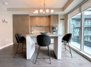 955 Bay St #705, Toronto, ON M5S 0C6
