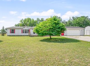 9041 Seven Mile Rd, Evart, MI 49631