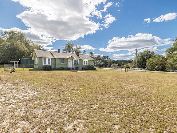 4th image of 321 Hillview Dr