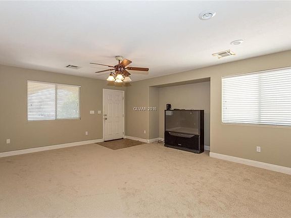 4th image of 9925 Carrizo Springs Ave