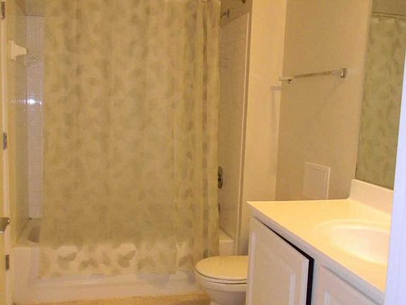 4th image of 42481 Rockrose Sq Unit 101